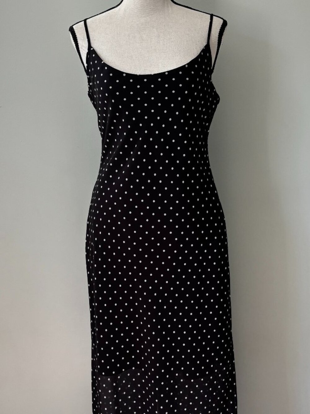 GUESS Akilina Polka Dot Midi Dress Size Medium NWT
